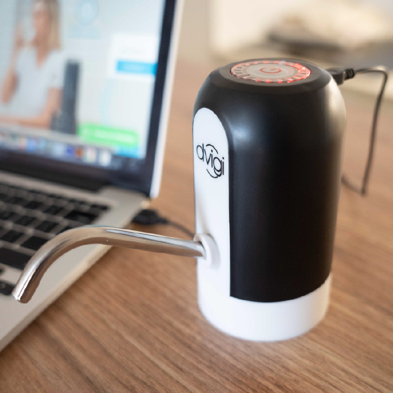 Bomba dispensadora de agua con Usb Dvigi