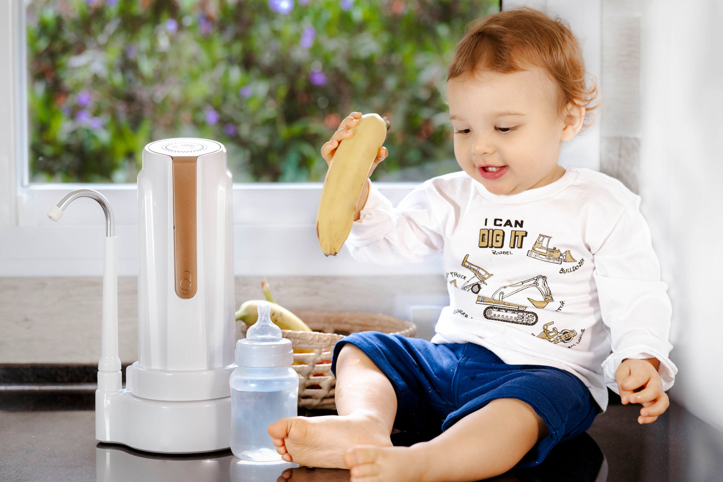 Purificador de agua Dvigi As Plus sobre mesada