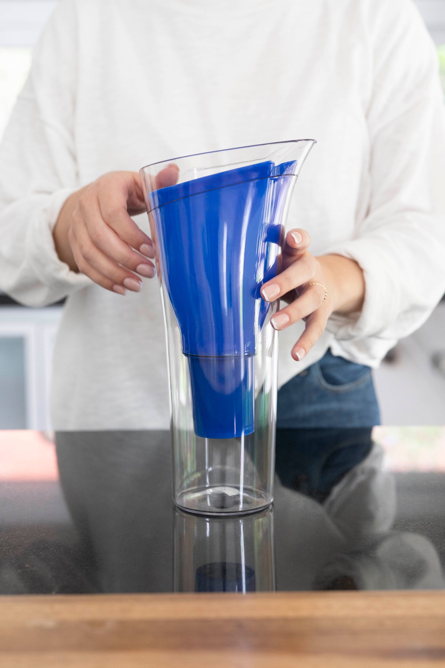 Jarra con filtro purificador de agua Dvigi