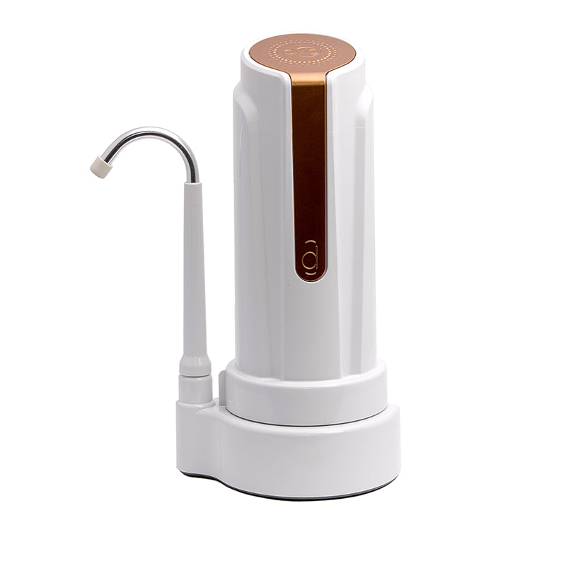 Purificador de agua Dvigi As Plus sobre mesada